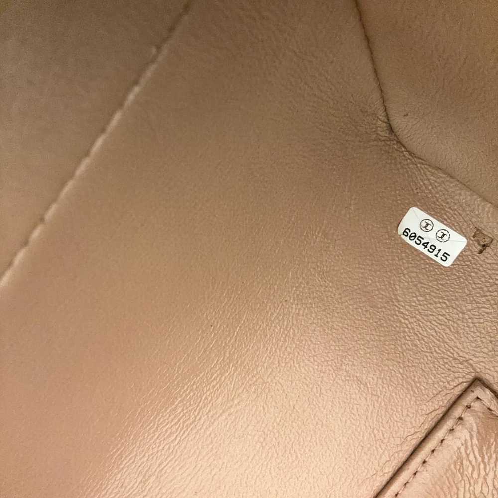 Chanel Médaillon leather tote - image 11