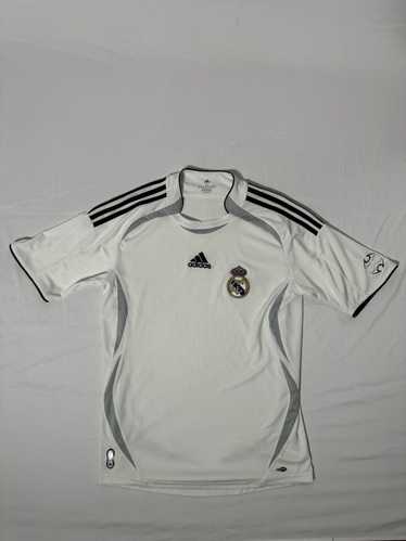 Adidas × Real Madrid REAL MADRID TEAMGEIST JERSEY