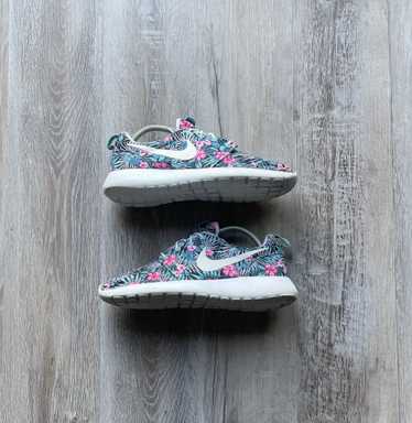 Nike × Streetwear × Vintage NIKE • Roshe One Print