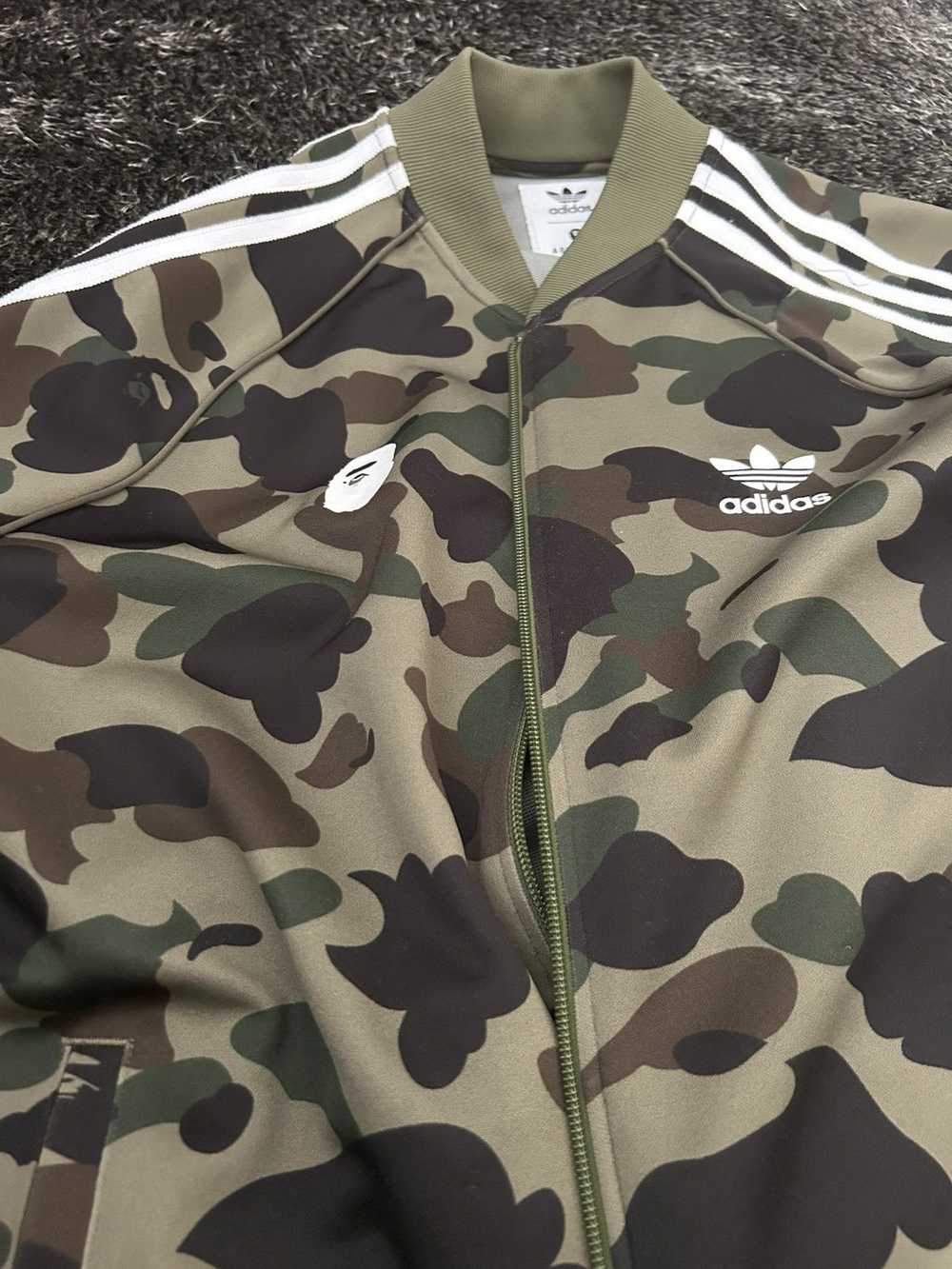 Adidas × Bape medium olive camo Adidas x Bape tra… - image 7