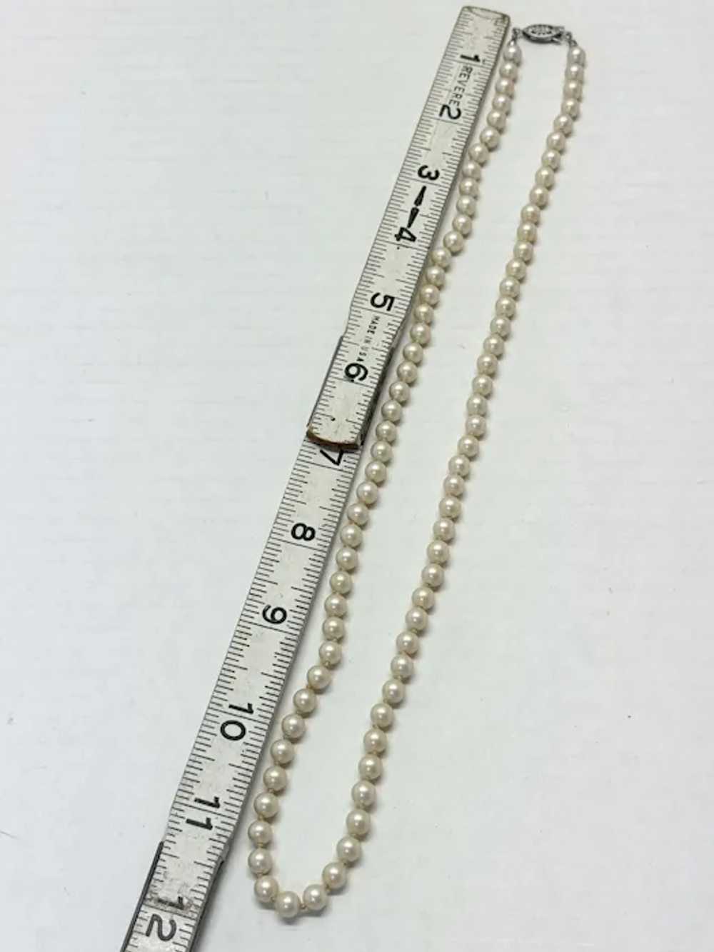 Vintage faux pearl bead necklace - image 2