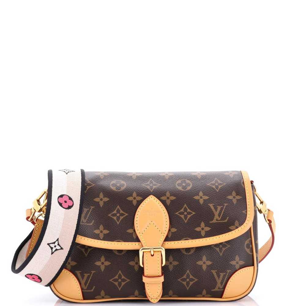 Louis Vuitton Cloth crossbody bag - image 1