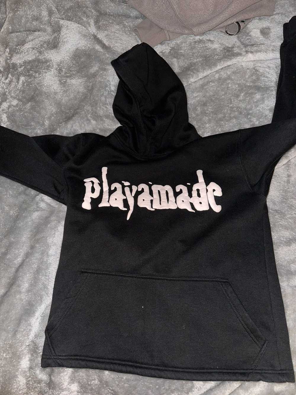 Streetwear Playamade Medium Hoodie CROPPED - image 1