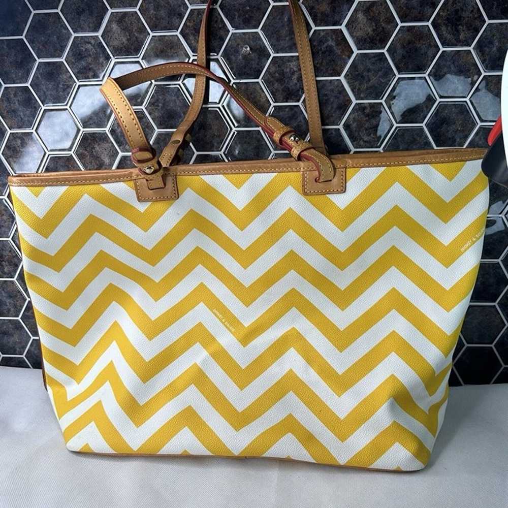 Dooney & Bourke Wren Chevron Large Shoulder Tote … - image 5