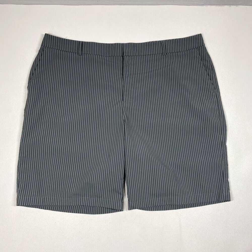 Under Armour Under Armour Shorts Mens 42 Gray Str… - image 1