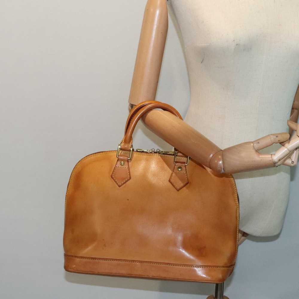 Louis Vuitton Alma Beige Leather Handbag (Pre-Own… - image 9