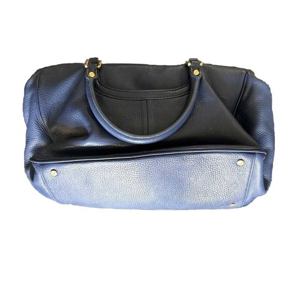 Tory Burch Amanda Large Navy Pebbled Leather Hand… - image 2