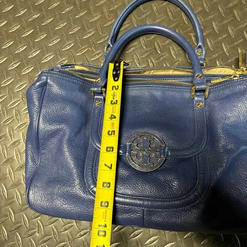 Tory Burch Amanda Large Navy Pebbled Leather Hand… - image 7