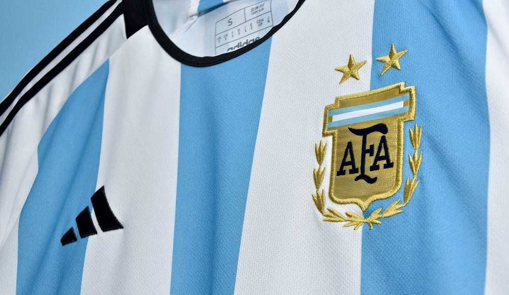 Adidas × Soccer Jersey × Vintage Adidas Argentina… - image 2