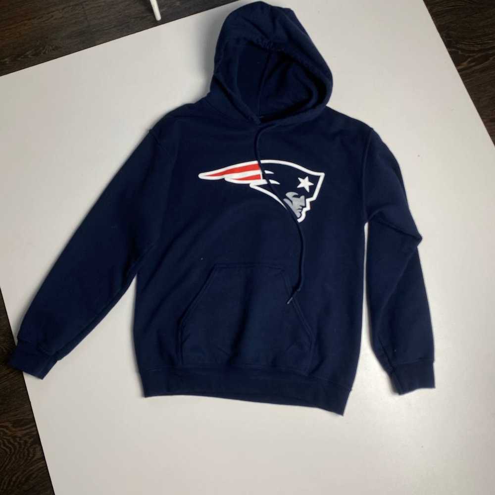 NFL × Streetwear × Vintage NFL New England hoodie… - image 1