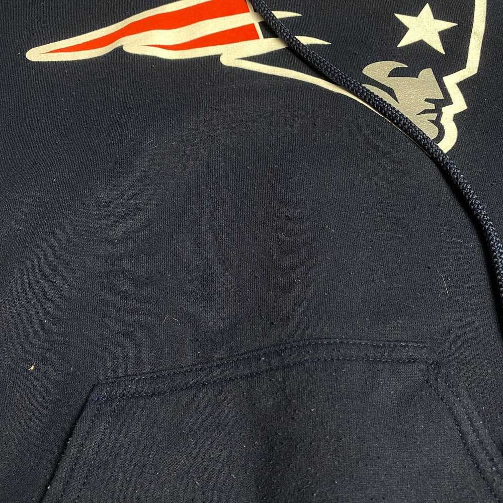 NFL × Streetwear × Vintage NFL New England hoodie… - image 5