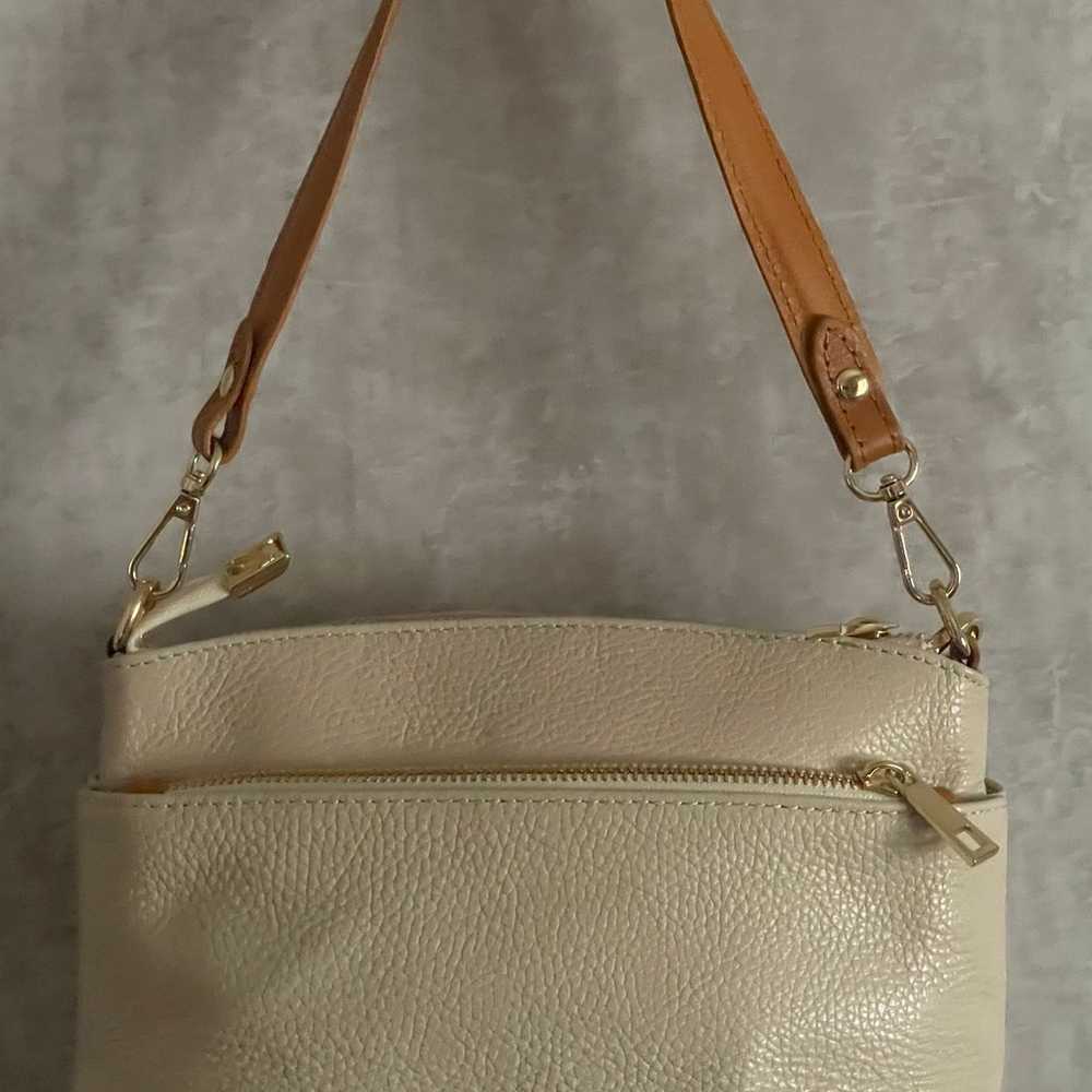 NWOT DIVINA FIRENZE Lila Beige Triple Comp. Cross… - image 9