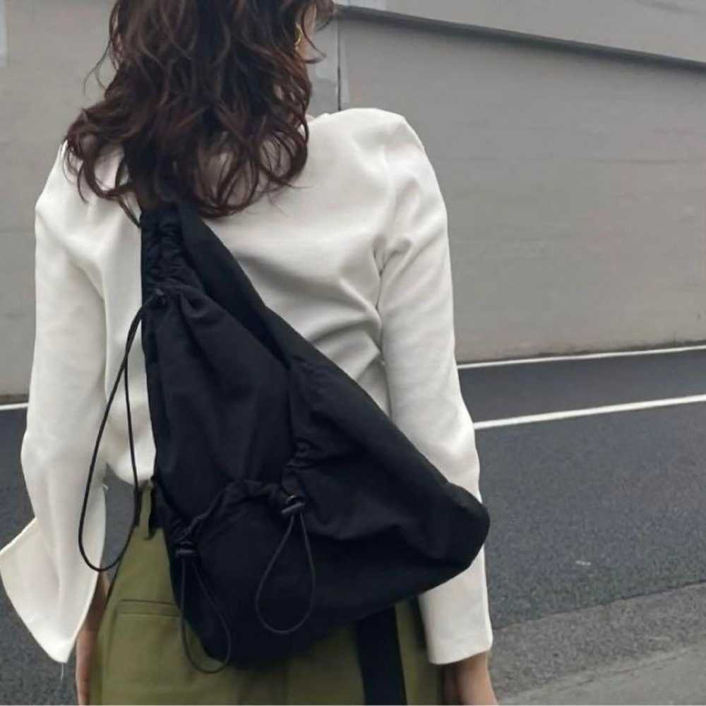 BLACK BY MOUSSY body bag - image 2