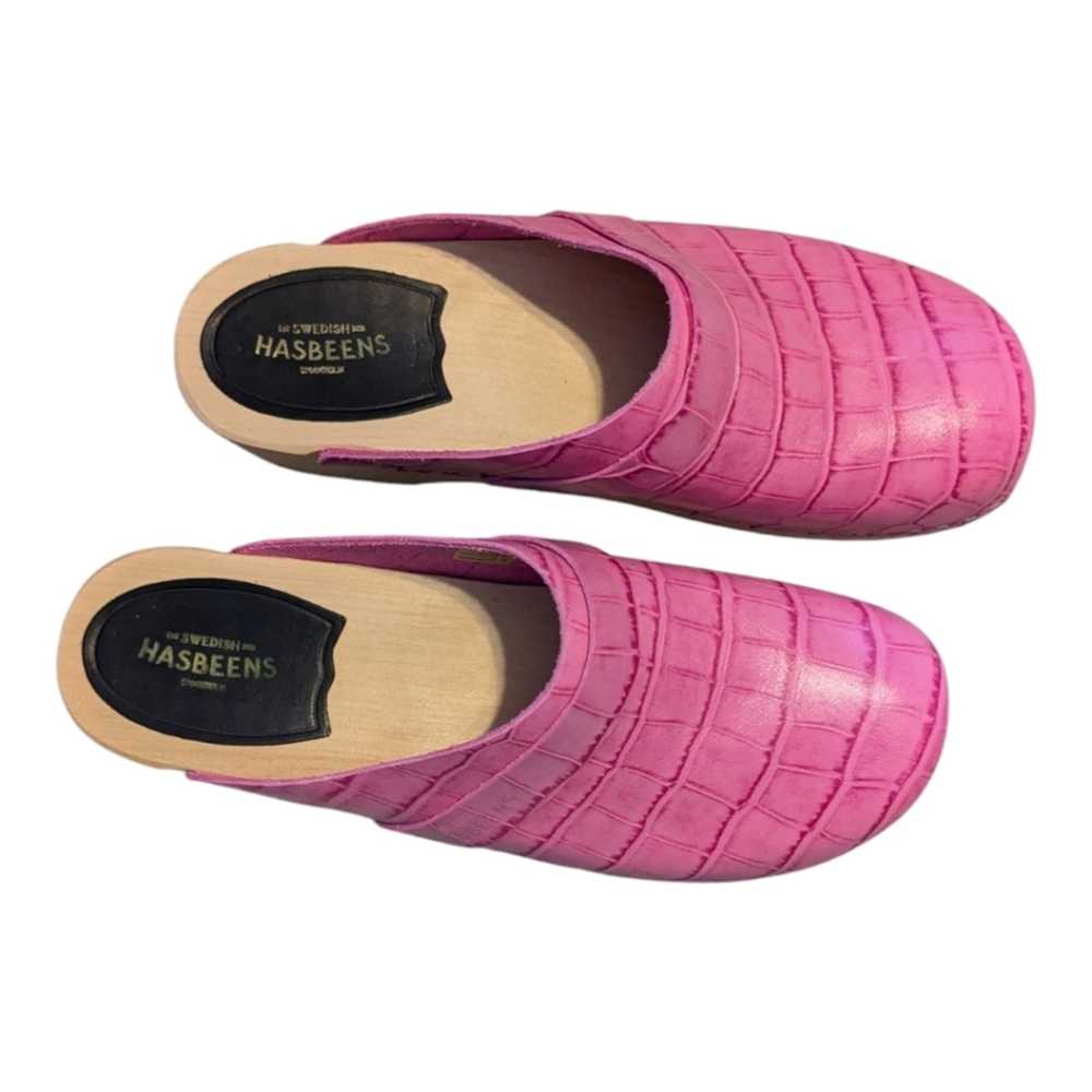 Hasbeens Swedish Husband Pink Crocodile Skin Leat… - image 2