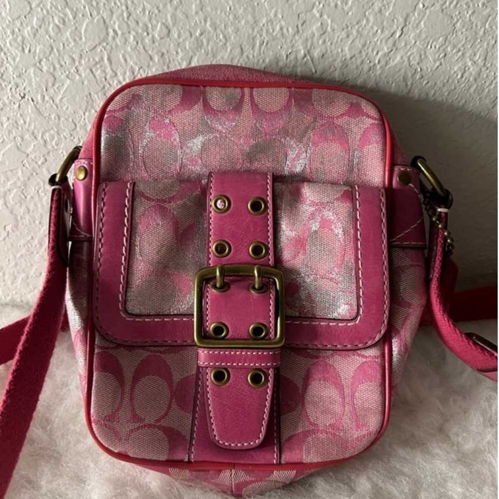 Authentic Vintage Coach Pink/Fuschia Crossbody ba… - image 1