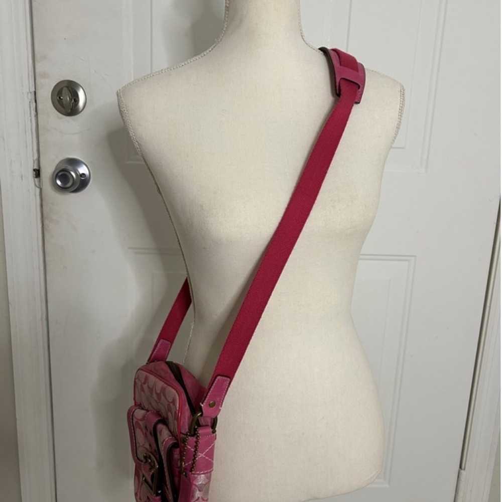 Authentic Vintage Coach Punk/Fuschia Crossbody ba… - image 5