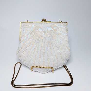 Vintage Carolyne Barton White Beaded Shell Purse w