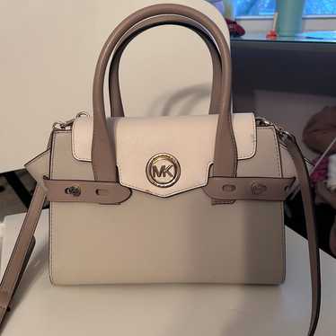 Micheal Kors Hand Bag