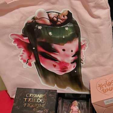 melanie martinez trilogy tour vip tote + poster - image 1