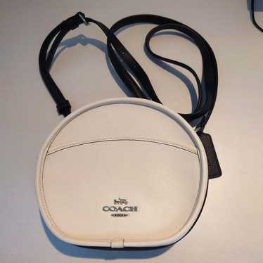 Coach Shoulder Bag Canteen White and Black Bicolor - image 1