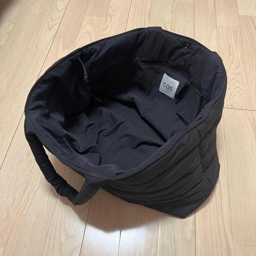 [In Excellent Condition] COS Tote Bag - Large Cap… - image 4