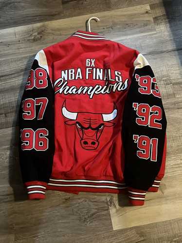 Chicago Bulls × NBA × Vintage Chicago Bulls varsit