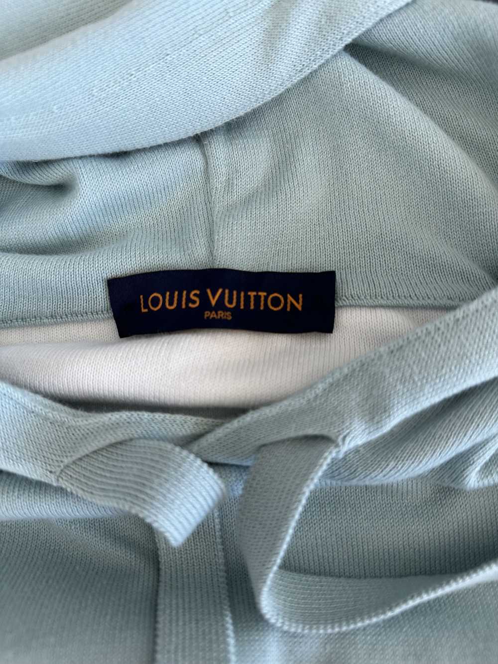 Louis Vuitton Louis Vuitton Blue & White Gradient… - image 3