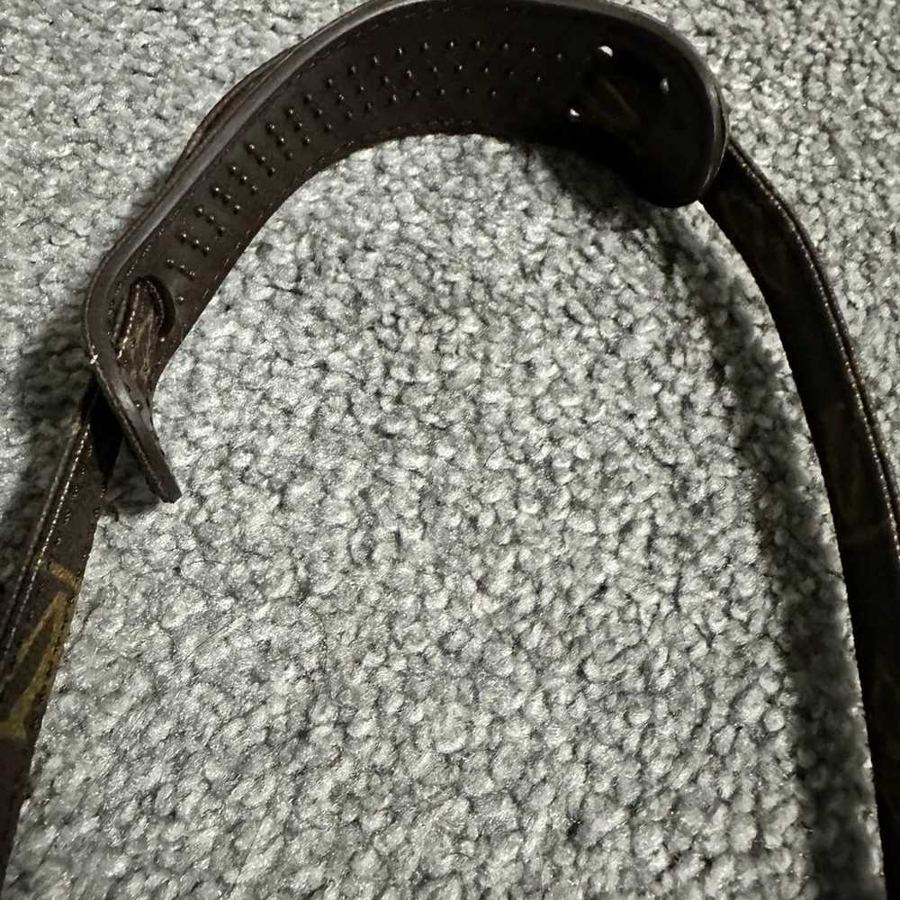 LV purse strap - image 4