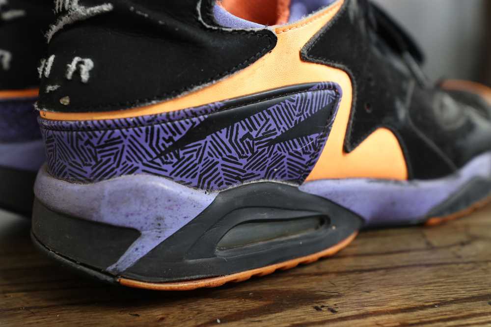 Nike Nike Air Tech Challenge Huarache Suns (10.5) - image 9