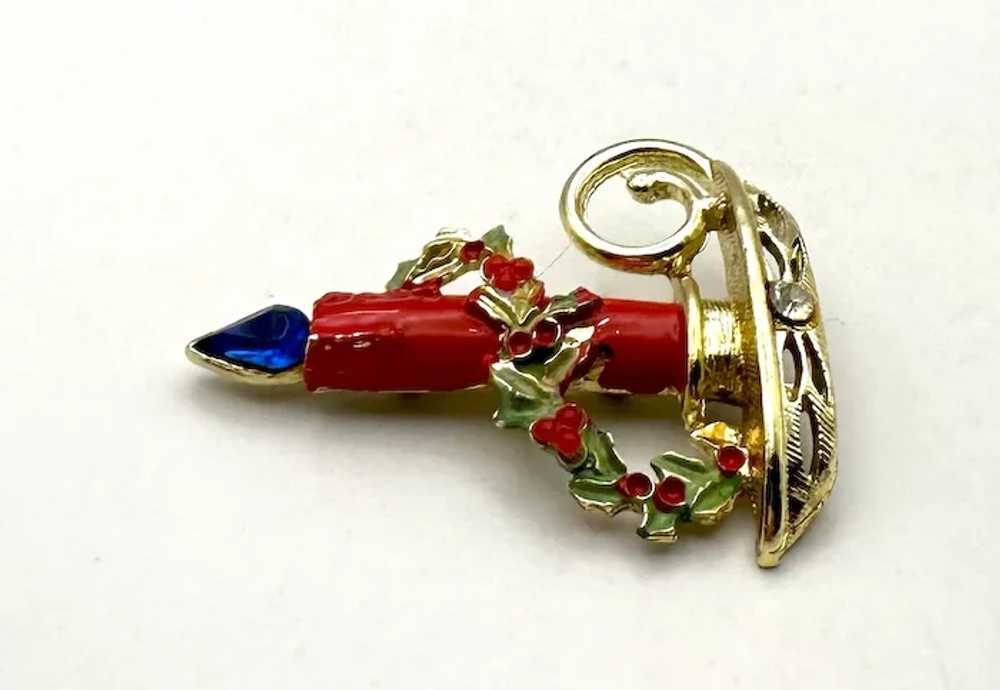 Red and Goldtone Christmas Candle Brooch with Pre… - image 12