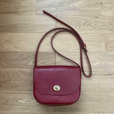 mimi berry Shoulder Bag Red