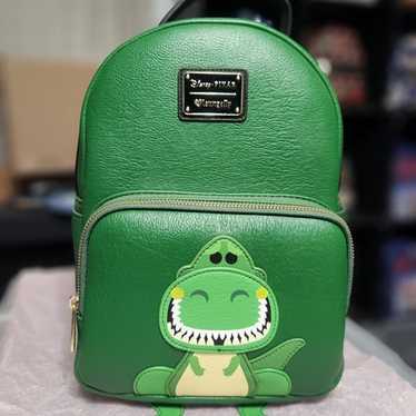 Loungefly Disney Pet store Heads AOP Mini Backpack NWT Rare