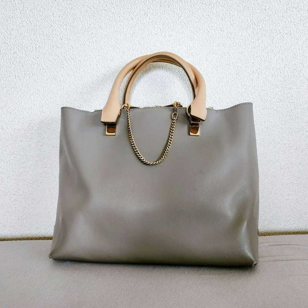 Chloe BAYLEE tote bag in gray and beige. - image 3