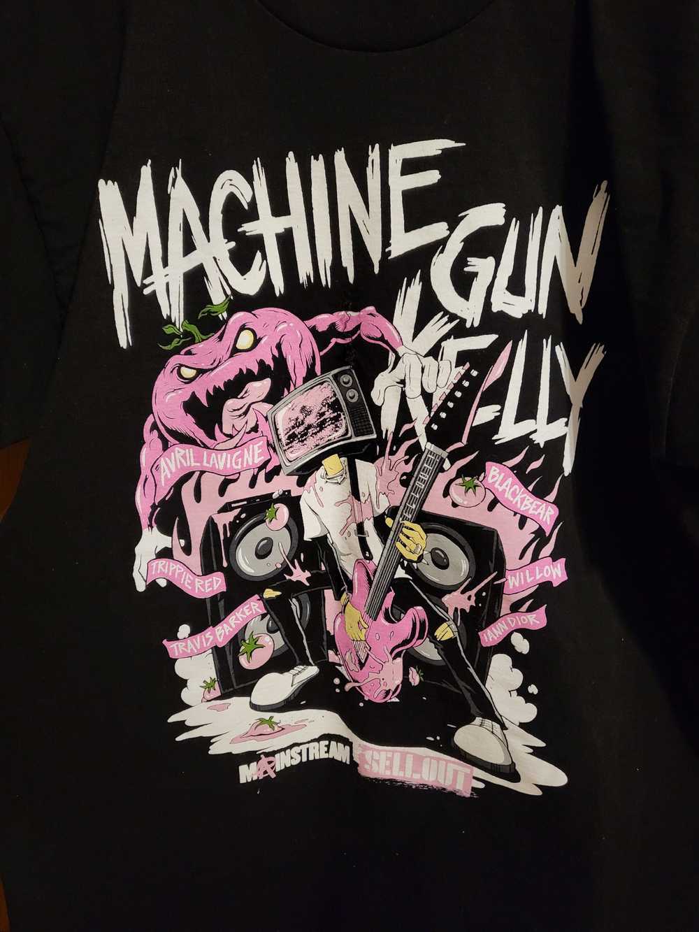 Rock Tees × Tour Tee Machine Gun Kelly Mainstream… - image 2