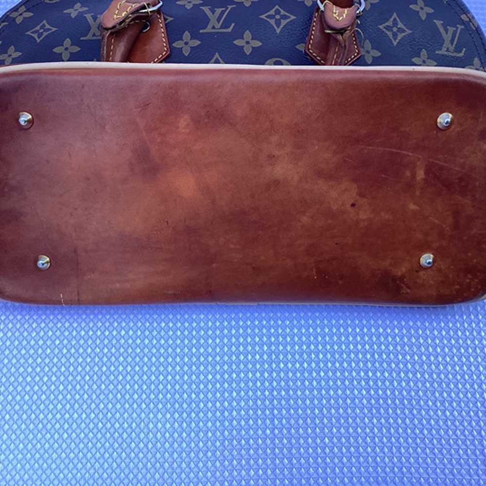 Used Authentic Louis Vuitton Purse - Well Loved - image 6