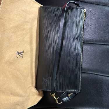 lv purse