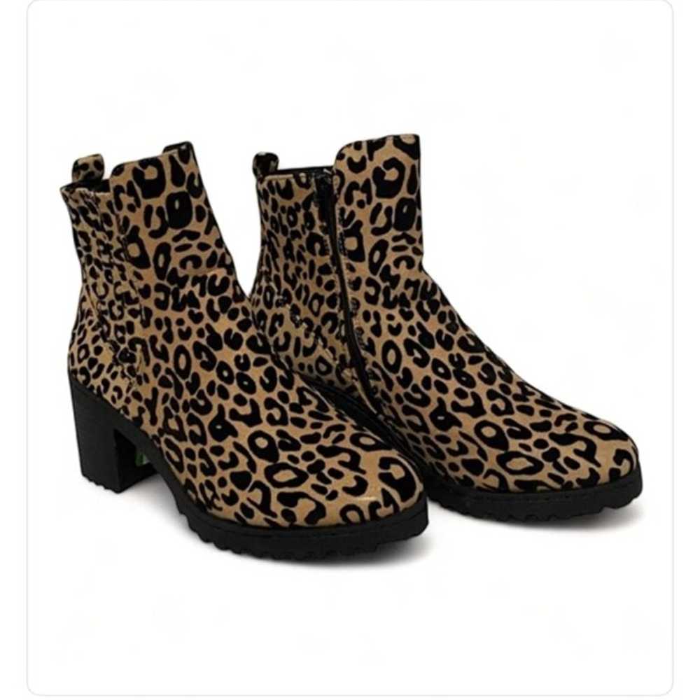 Quipid leopard animal print chunky moto boots WOM… - image 3