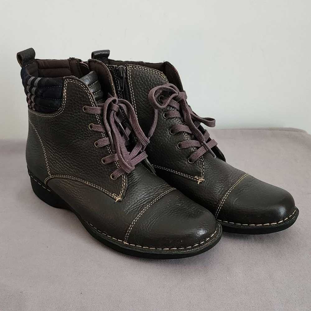 Clarks Women's Leather Ankle Boots with Contrast … - image 1