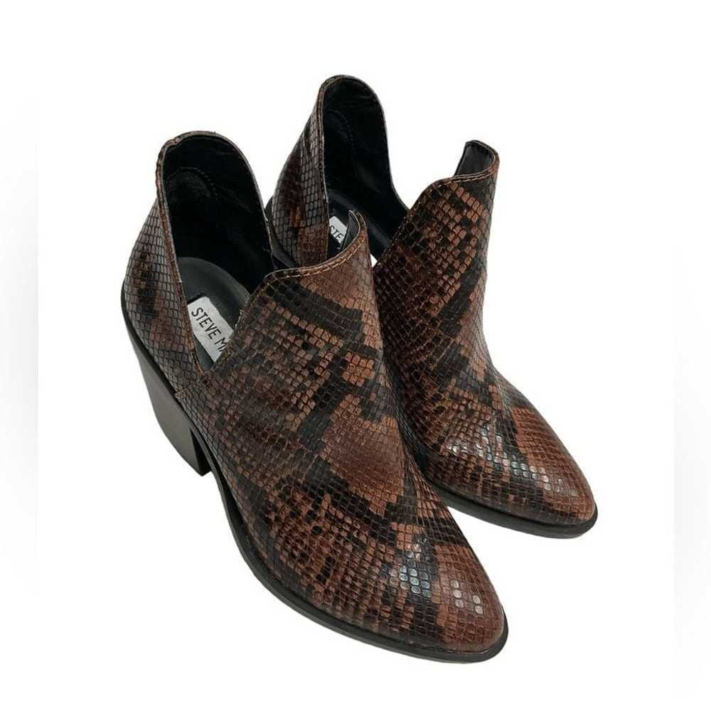 Steve Madden Crocodile Embossed Brown & Black Blo… - image 1