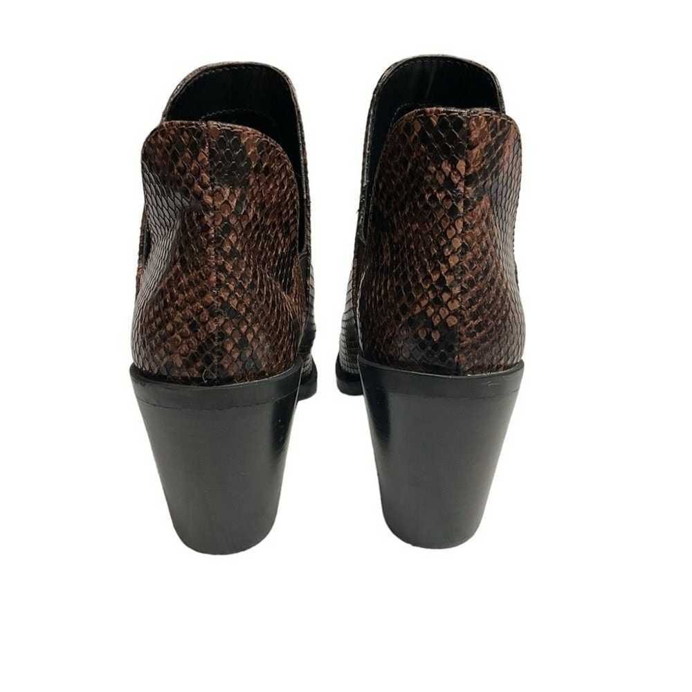 Steve Madden Crocodile Embossed Brown & Black Blo… - image 5