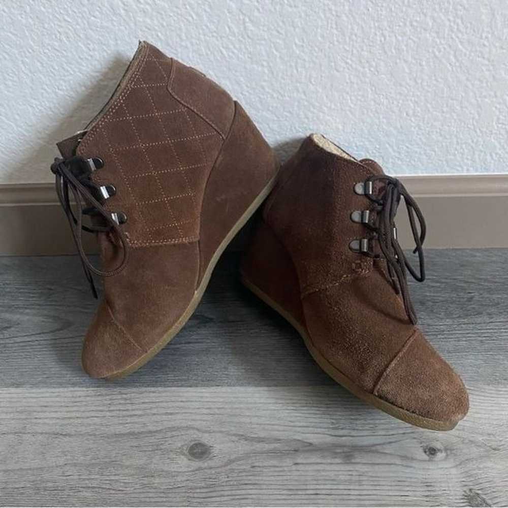 TOMS Ankle Booties Suede Wedge Shoes Brown Sherli… - image 1