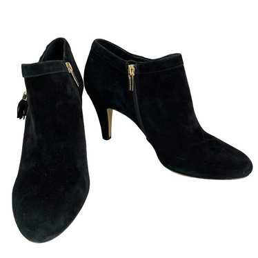 Vince Camuto Vecka Booties Black Suede Tassel 10M 