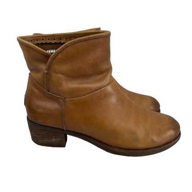 UGG Women’s Size 7.5 Ankle Leather Chestnut Boots