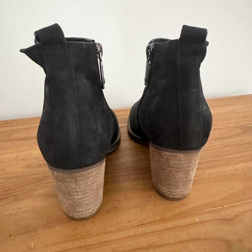 Blondo Size 6 Chic Black Leather Ankle Boots with… - image 2