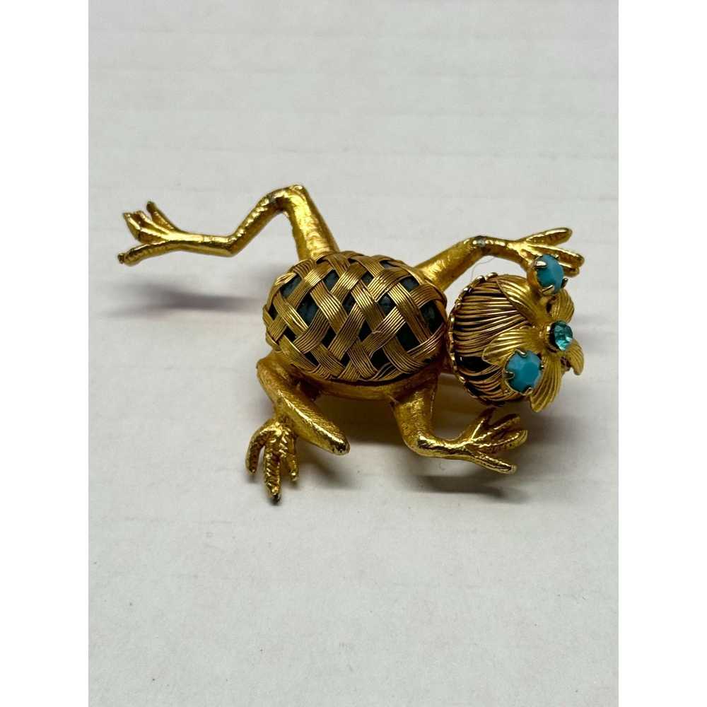 Vintage Vintage wire wrapped jewel frog brooch pin - image 3