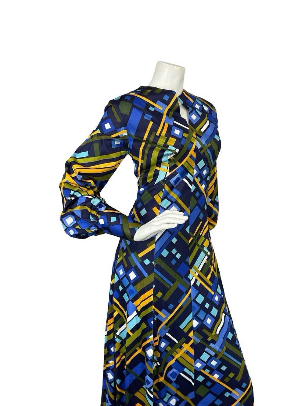 VTG 60S 70S BLUE YELLOW GEOMETRIC BISHOP SLEEVE S… - image 6