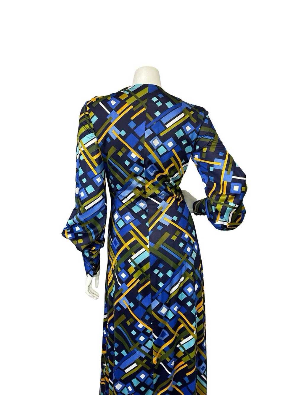 VTG 60S 70S BLUE YELLOW GEOMETRIC BISHOP SLEEVE S… - image 8