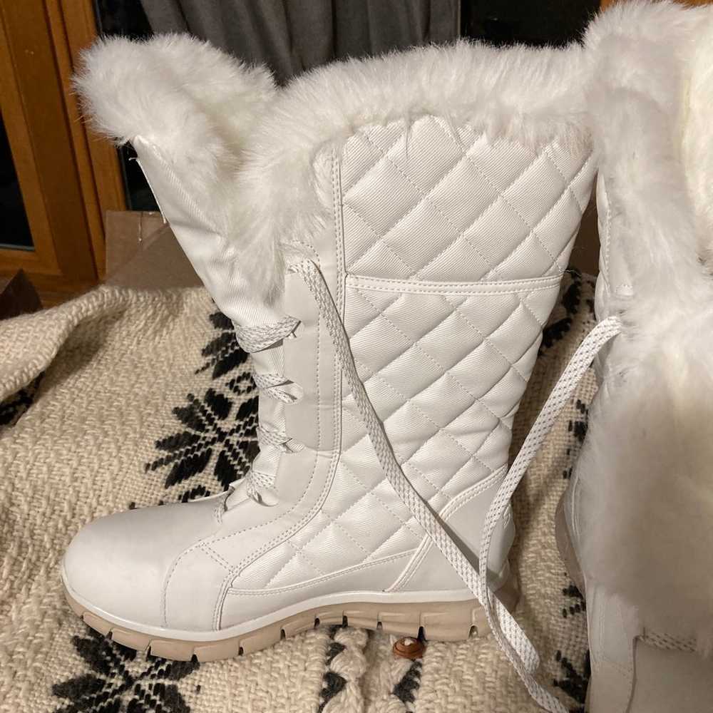 Sketcher White Quilted Fur Lined Boots - image 2