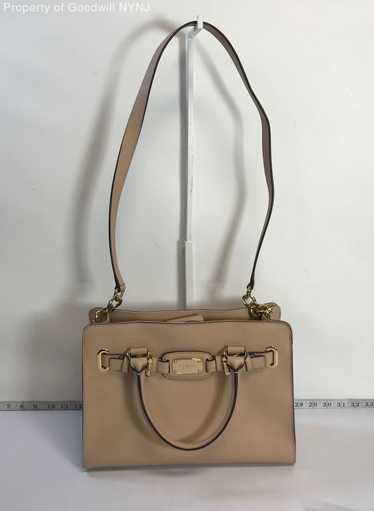 Michael Michael Kors Leather Leather Magnetic Clos