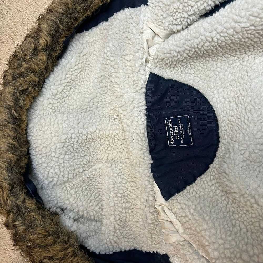 Abercrombie & Fitch Abercrombie & Fitch Sherpa Pa… - image 7